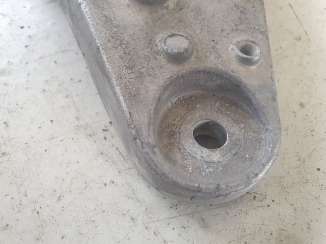 bontott VW POLO V Motor Tartó Bak (Fém)