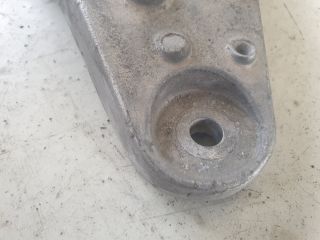 bontott VW POLO V Motor Tartó Bak (Fém)