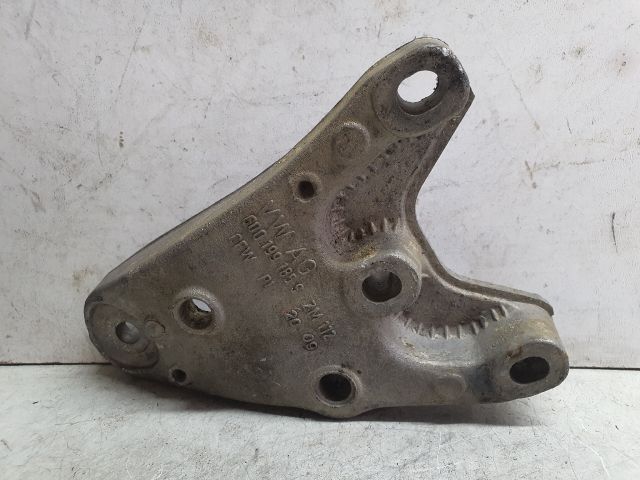 bontott VW POLO V Motor Tartó Bak (Fém)