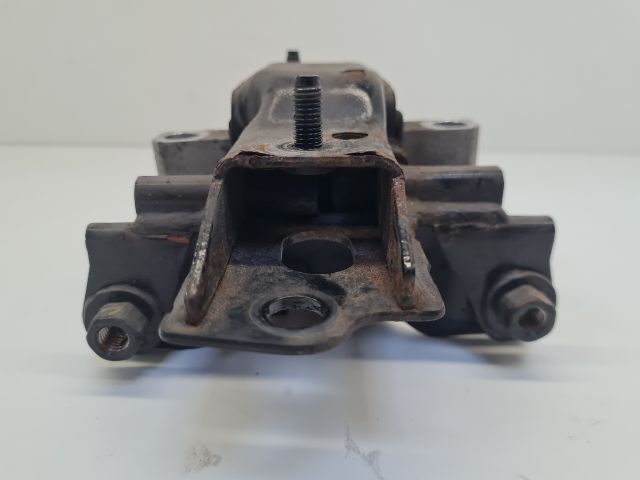 bontott VW POLO V Motor Tartó Bak (Fém)