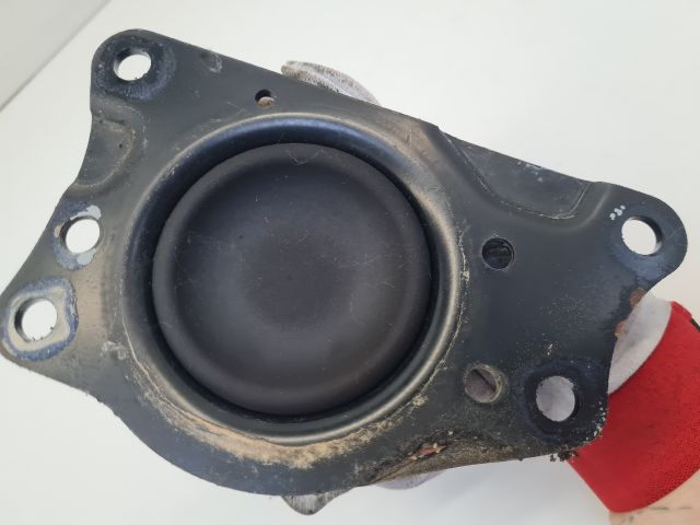 bontott VW POLO V Motor Tartó Bak (Fém)