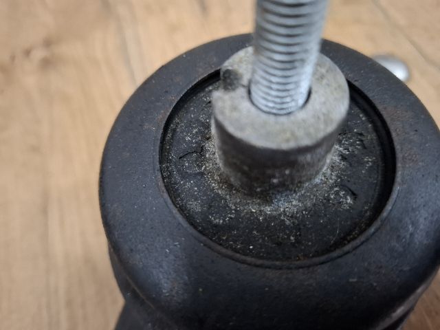 bontott VW POLO V Motor Tartó Bak Jobb