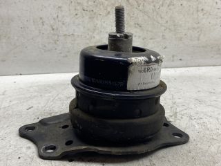 bontott VW POLO V Motor Tartó Bak (Pozíciófüggetlen)