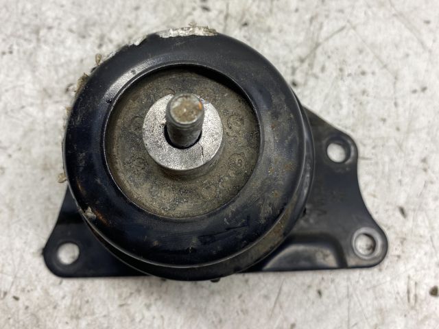 bontott VW POLO V Motor Tartó Bak (Pozíciófüggetlen)