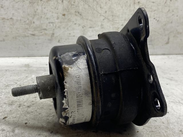 bontott VW POLO V Motor Tartó Bak (Pozíciófüggetlen)