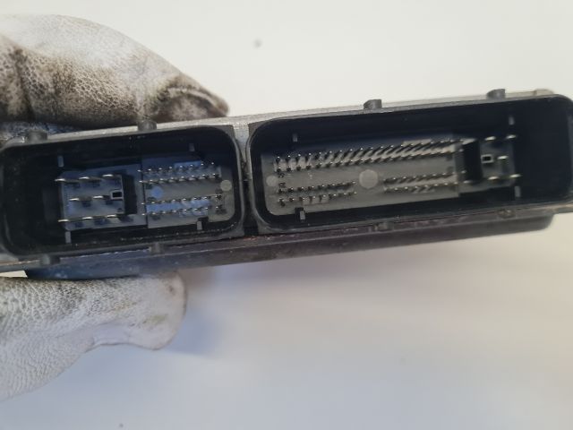 bontott VW POLO V Motorvezérlő