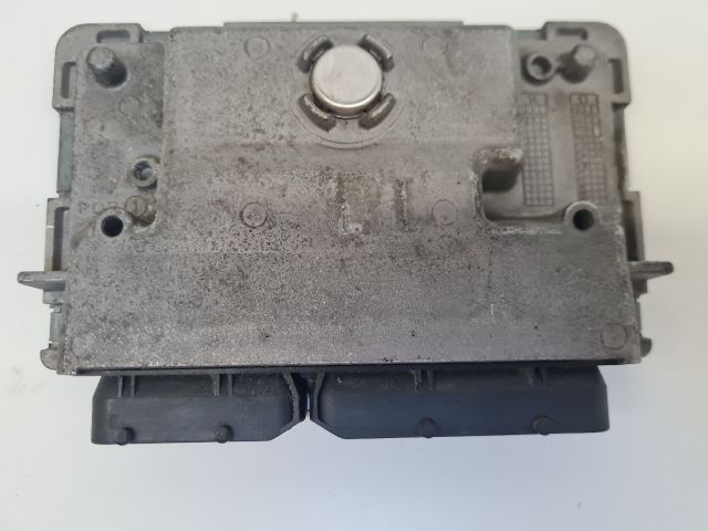 bontott VW POLO V Motorvezérlő