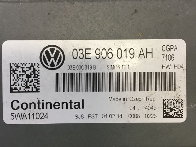 bontott VW POLO V Motorvezérlő