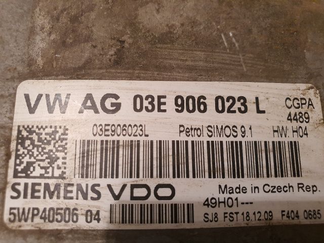 bontott VW POLO V Motorvezérlő