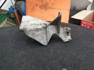 bontott VW POLO V Generátor Tartó Bak