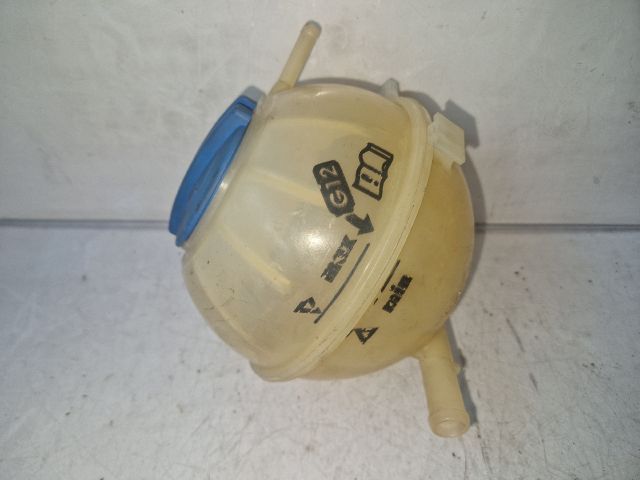 bontott VW POLO V Kiegyenlítő Tartály