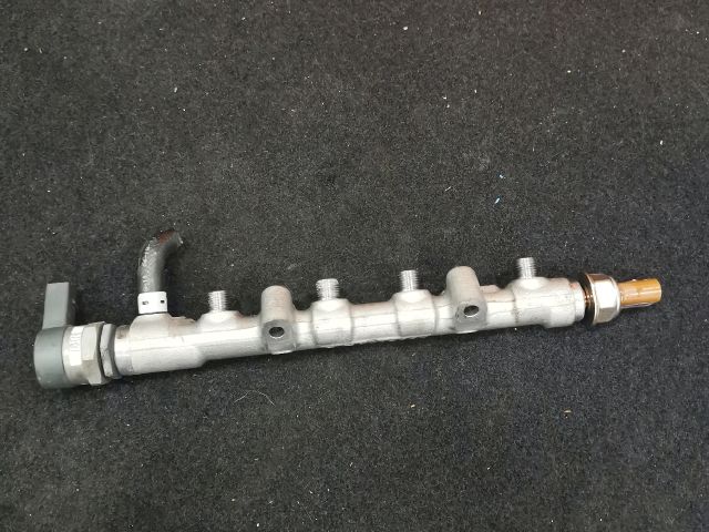 bontott VW POLO V Közösnyomócső