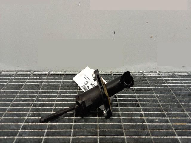 bontott VW POLO V Kuplung Munkahenger