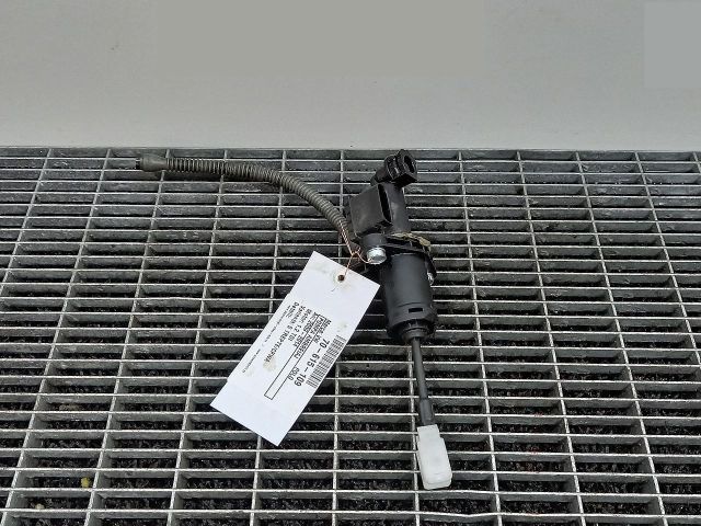 bontott VW POLO V Kuplung Munkahenger