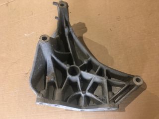 bontott VW POLO V Motor Tartó Bak (Fém)