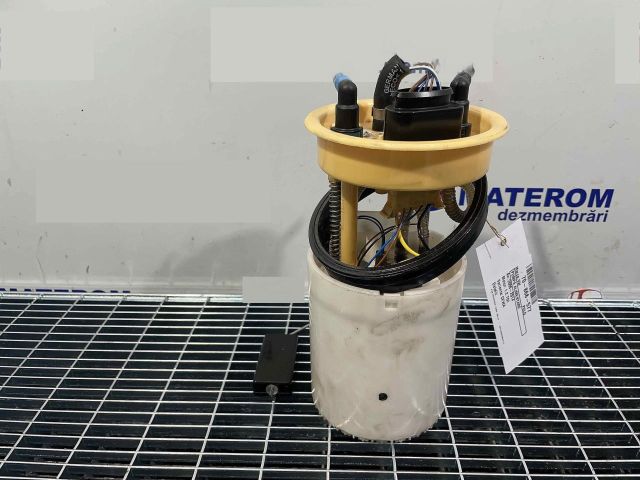 bontott VW POLO V Üzemanyag Szivattyú