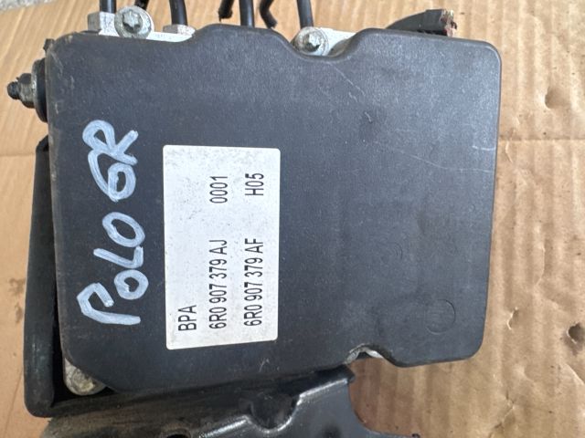 bontott VW POLO V ABS Kocka