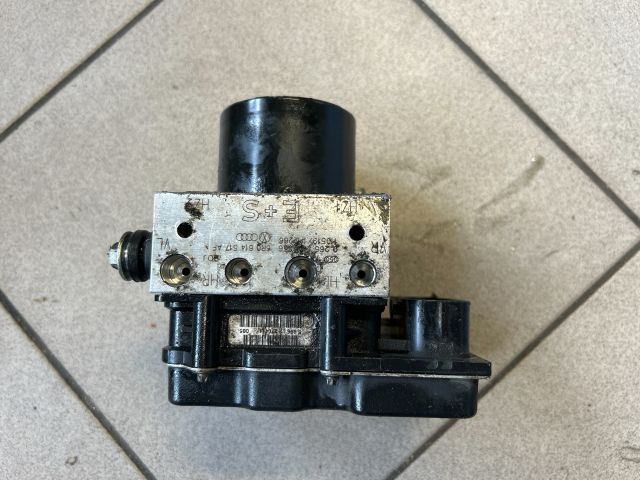 bontott VW POLO V ABS Kocka