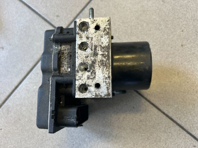 bontott VW POLO V ABS Kocka