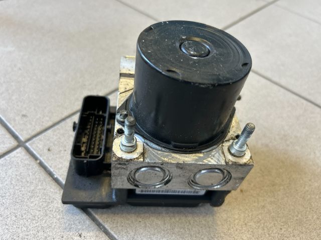 bontott VW POLO V ABS Kocka