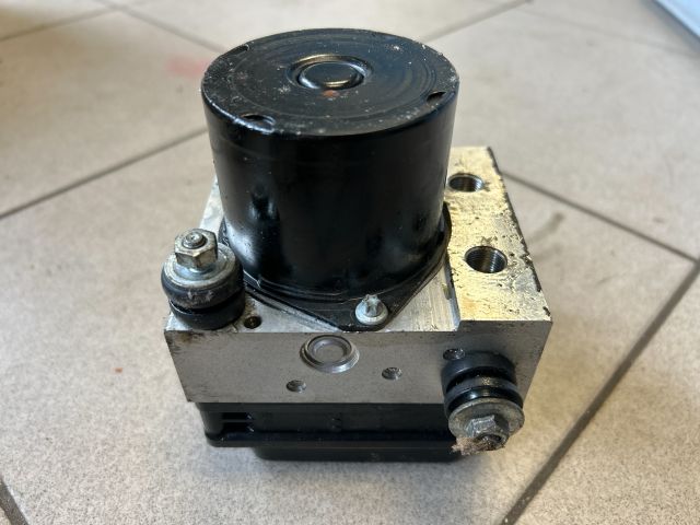 bontott VW POLO V ABS Kocka