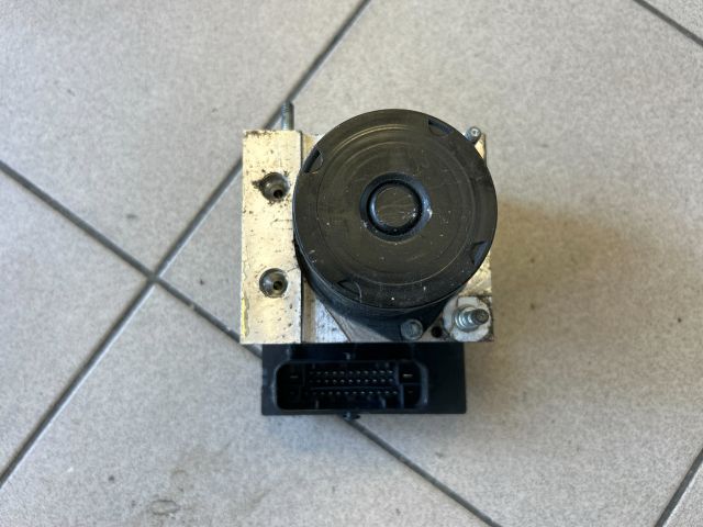 bontott VW POLO V ABS Kocka