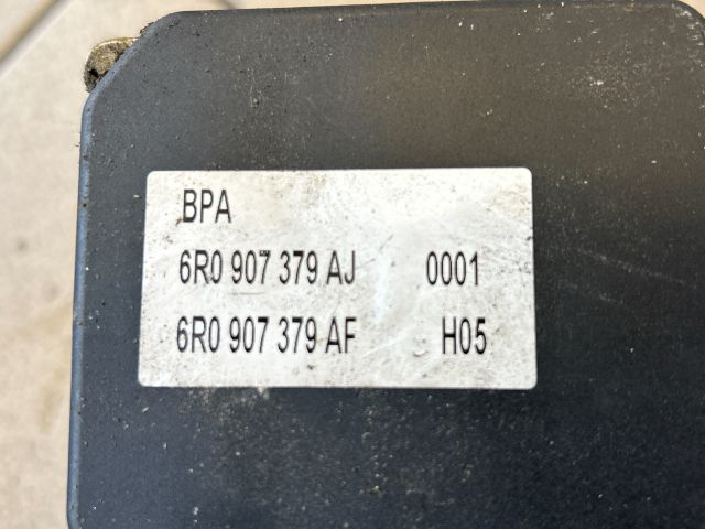 bontott VW POLO V ABS Kocka