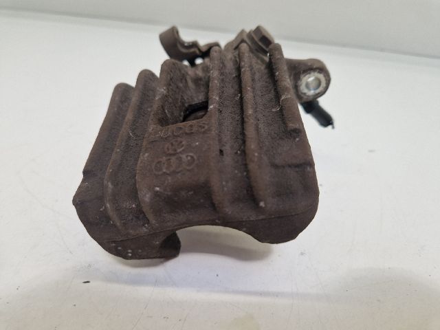 bontott VW POLO V Jobb hátsó Féknyereg Munkahengerrel