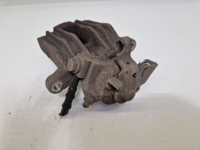 bontott VW POLO V Jobb hátsó Féknyereg Munkahengerrel