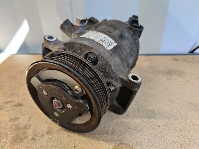 bontott VW POLO V Klímakompresszor