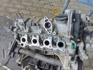 bontott VW POLO V Motor (Fűzött blokk hengerfejjel)