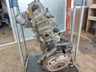 bontott VW POLO V Motor (Fűzött blokk hengerfejjel)