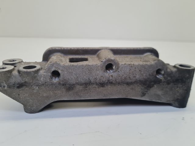 bontott VW POLO V Motor Tartó Bak (Fém)