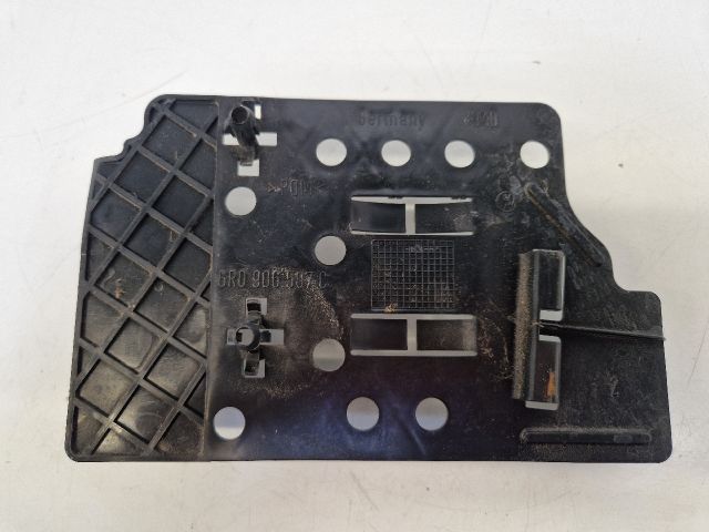 bontott VW POLO V Motorvezérlő Tartó