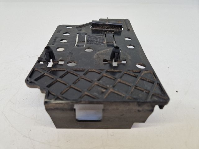 bontott VW POLO V Motorvezérlő Tartó