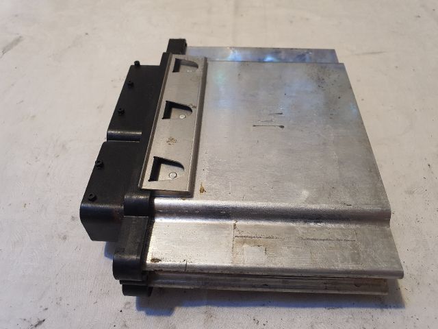 bontott VW POLO V Motorvezérlő