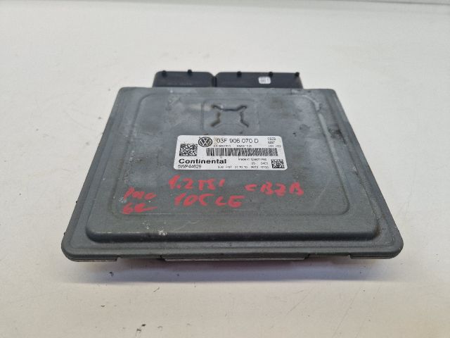 bontott VW POLO V Motorvezérlő