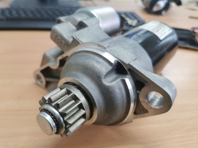 bontott VW POLO V Önindító