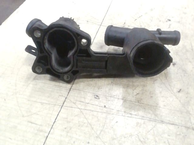 bontott VW POLO V Termosztátház