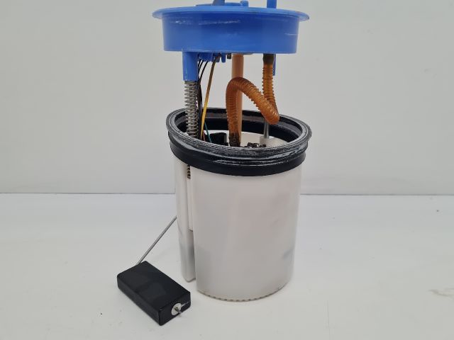 bontott VW POLO V Üzemanyag Szivattyú