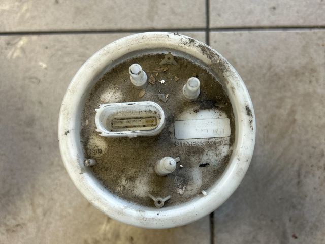 bontott VW POLO V Üzemanyag Szivattyú