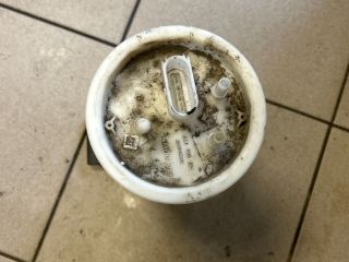 bontott VW POLO V Üzemanyag Szivattyú