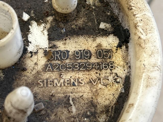 bontott VW POLO V Üzemanyag Szivattyú