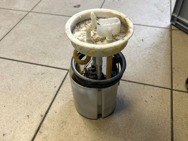 bontott VW POLO V Üzemanyag Szivattyú