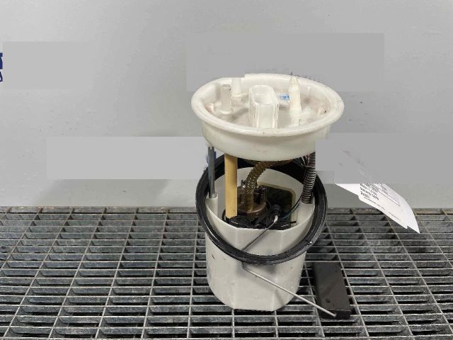 bontott VW POLO V Üzemanyag Szivattyú