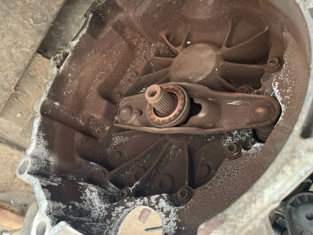 bontott VW POLO V Váltó (Mechanikus)