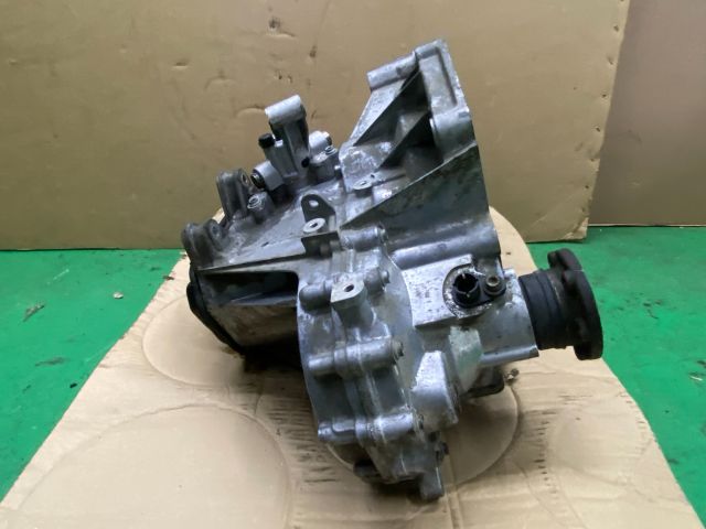 bontott VW POLO V Váltó (Mechanikus)