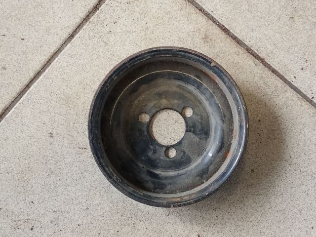 bontott VW POLO V Vízpumpa Szíjtárcsa