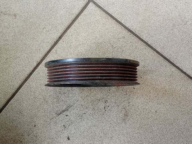 bontott VW POLO V Vízpumpa Szíjtárcsa