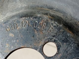 bontott VW POLO V Vízpumpa Szíjtárcsa